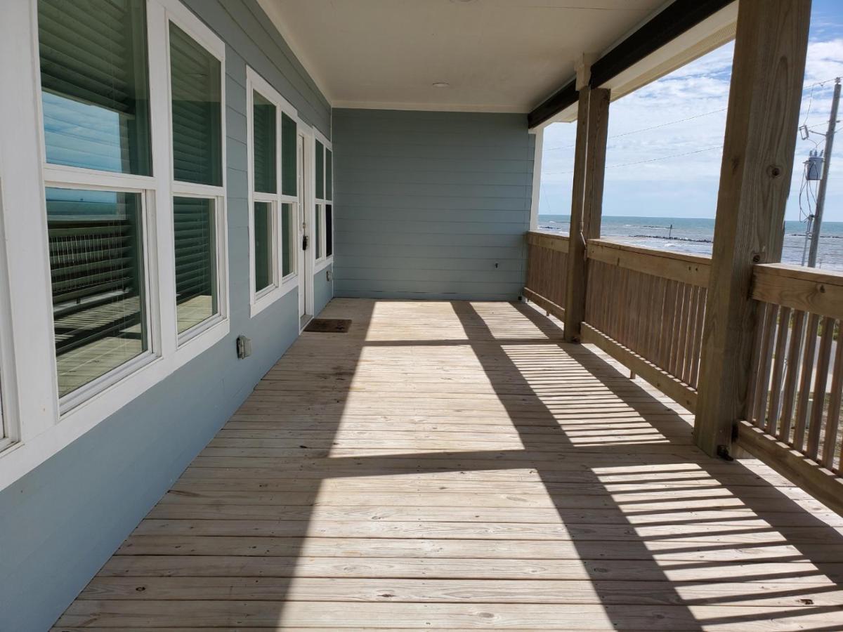 Oceanfront Home Near Hollybeach Cameron Esterno foto